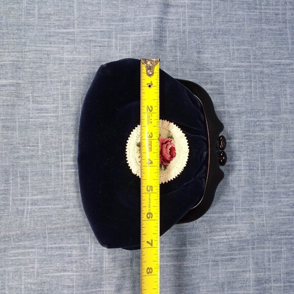 1950's Vintage Navy Blue Velvet Clutch with Embroidered Red Rose - Michiko Kuge - Picture 5 of 6
